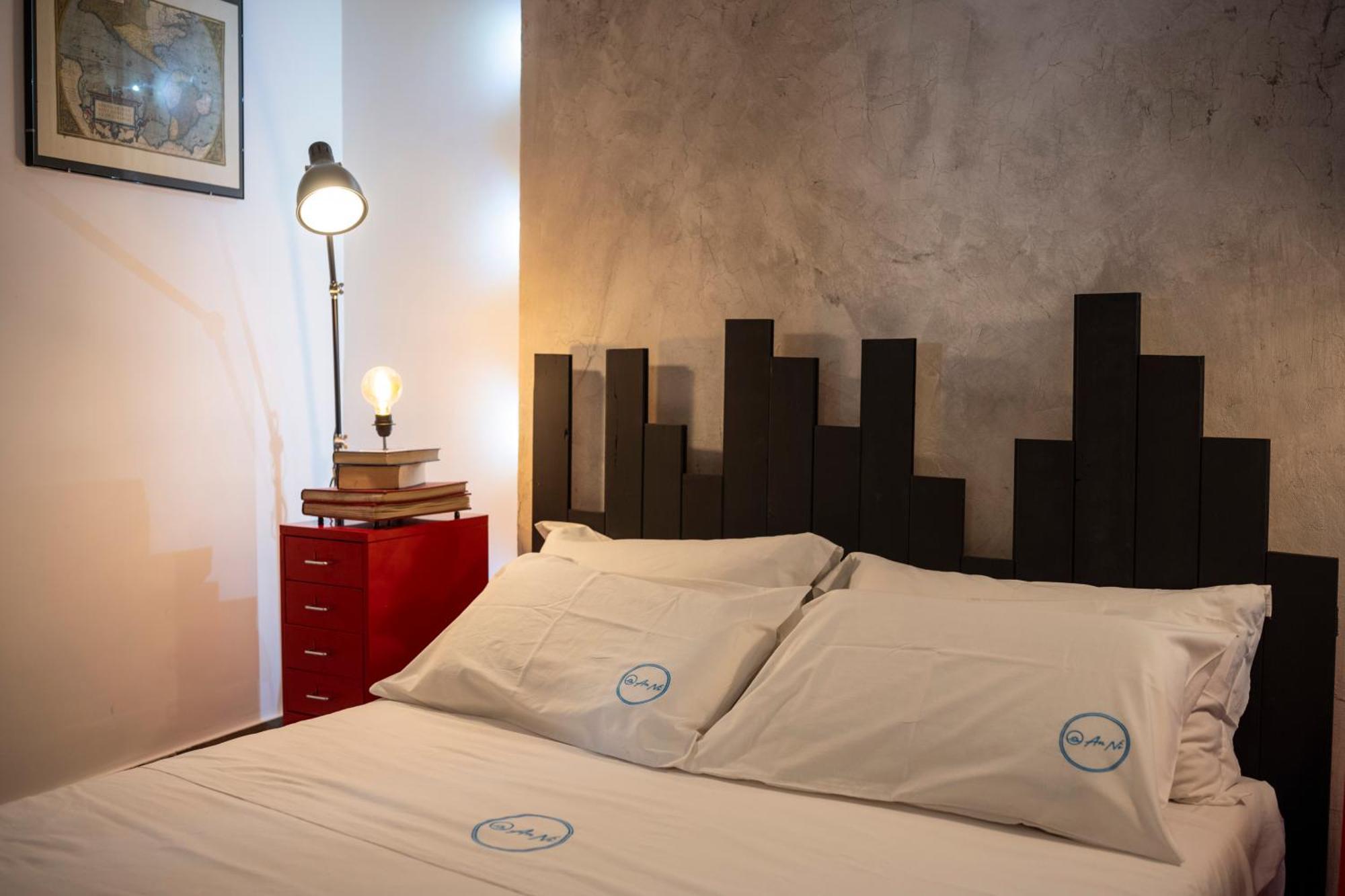 Anni Apartment Салерно Екстер'єр фото