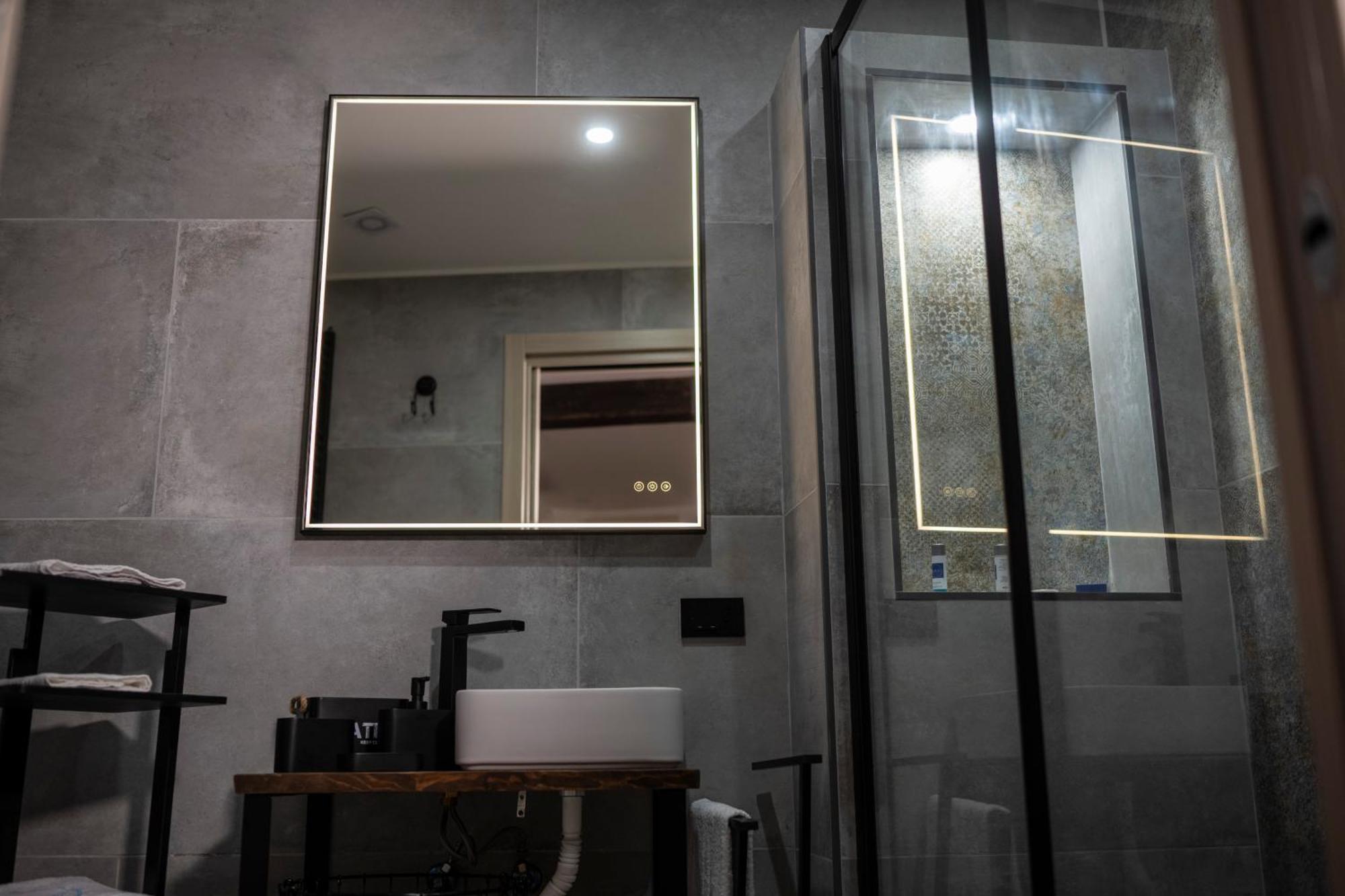 Anni Apartment Салерно Екстер'єр фото